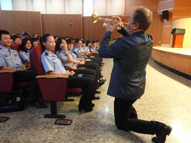 利记sbobet小号表演艺术家Jens Lindemann（彦斯·林德曼）荣获加拿大勋章